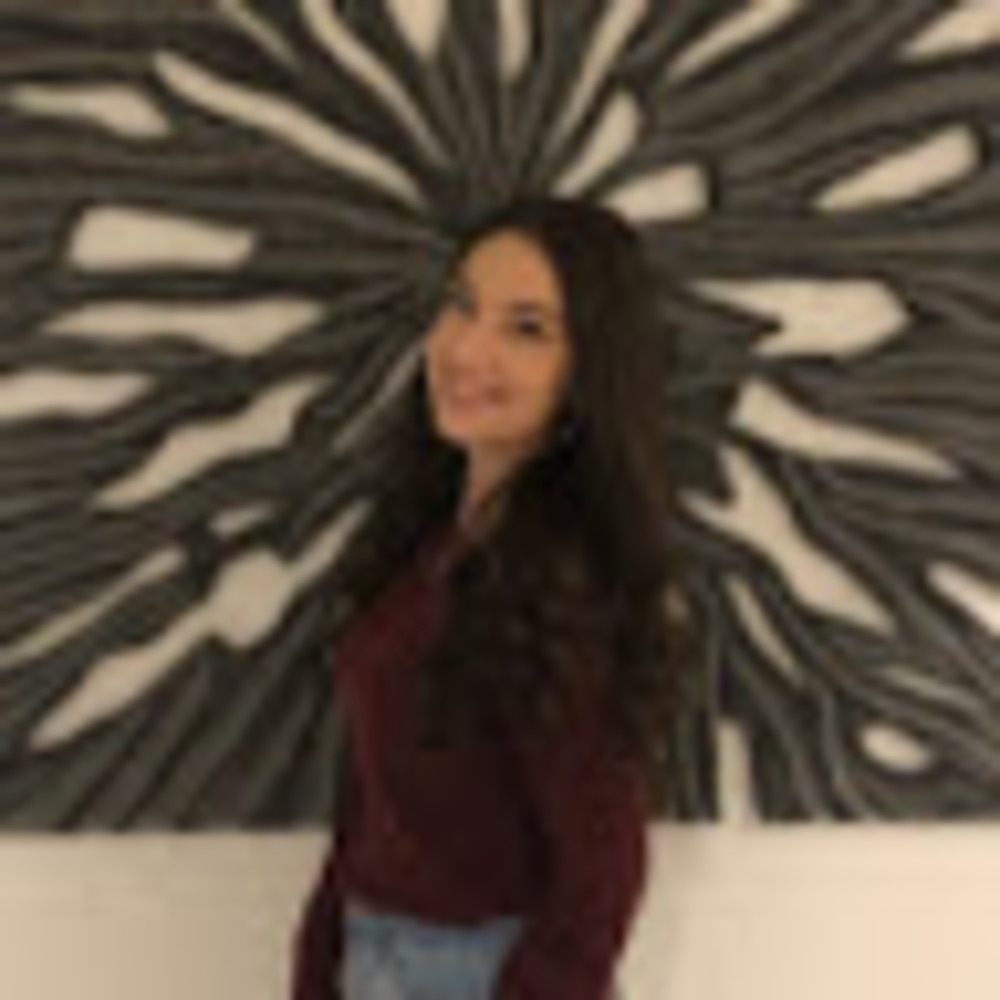 Meet your Posher, Vanessa